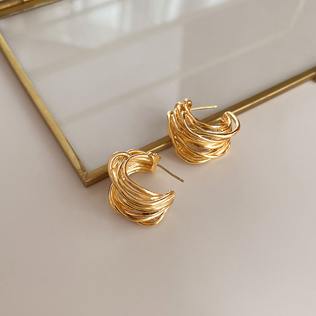 Wholesale vintage oil-dropped medieval style Pearl Earrings