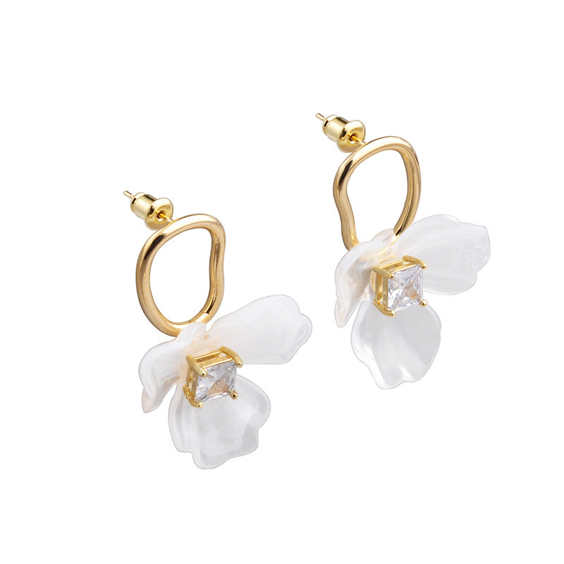 Wholesale Elegant Flower Earrings