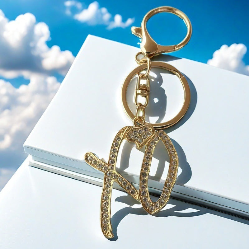 Wholesale Gold Plated Letter Pendant Necklace Stylish Twist Chain Sweater Jewelry Accessory For Boutique Resale
