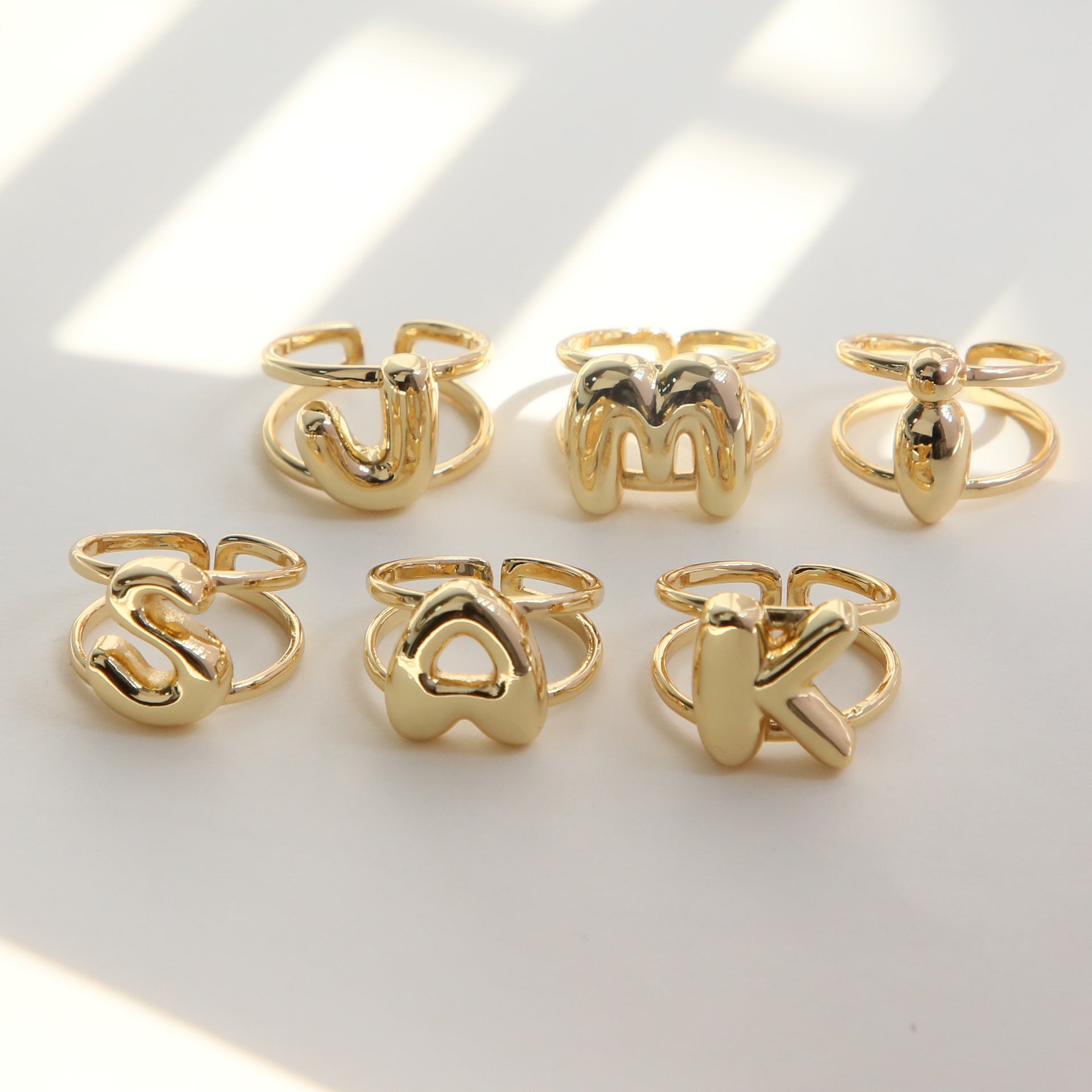 Wholesale  26 A-Z English Letter Open Luxury Women's Rings