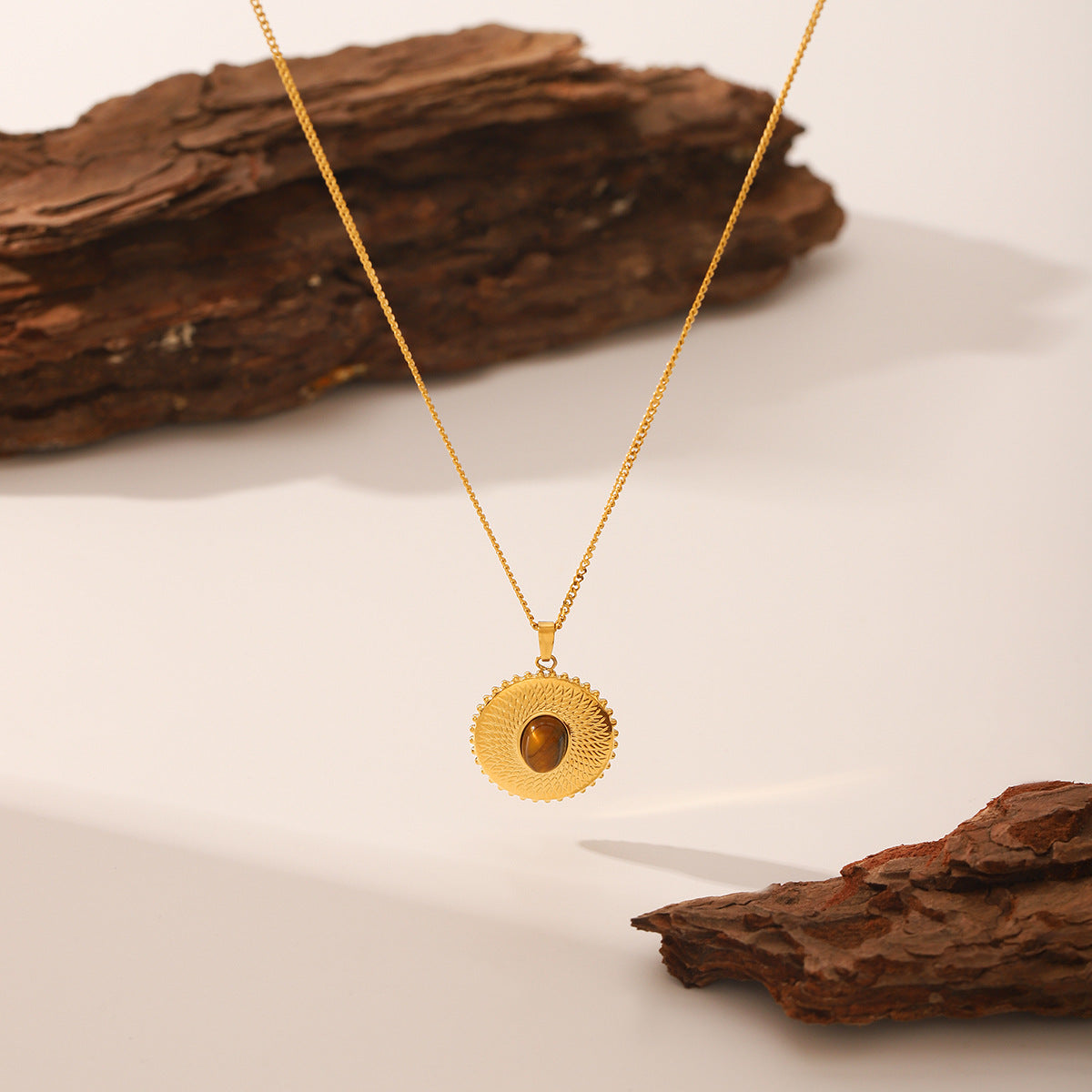 Wholesale  inlaid tiger's eye stone sunflower titanium steel pendant gold non-fading necklace