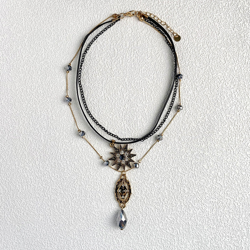 Wholesale Retro Bohemian Layered Collarbone Necklace Alloy Electroplated Boutique Resale Jewelry Accessory