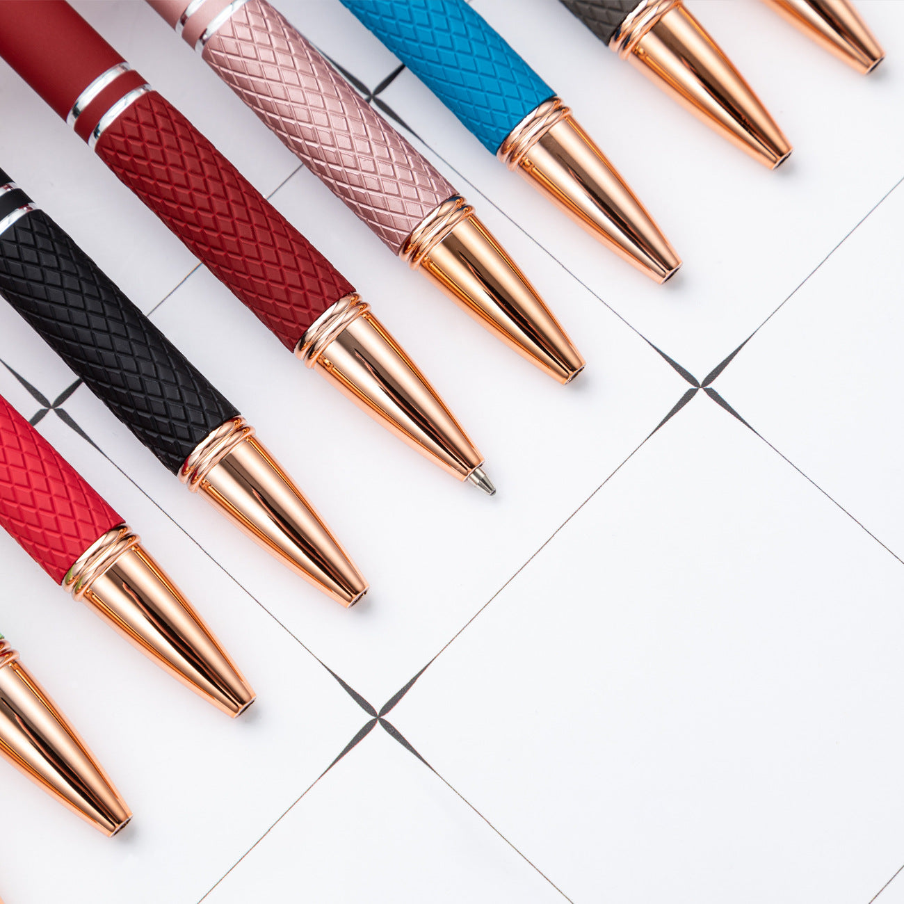 Wholesale writing stationery multi-color metal ballpoint pens