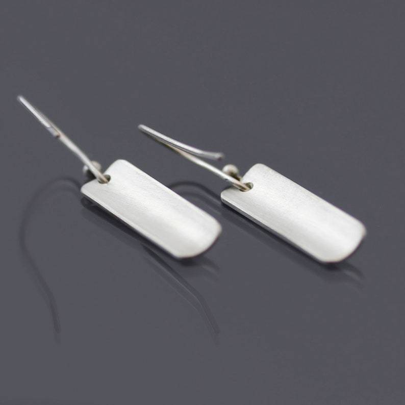 Wholesale Retro  Dandelion Flower Earrings Alloy Electroplated Boutique Resale