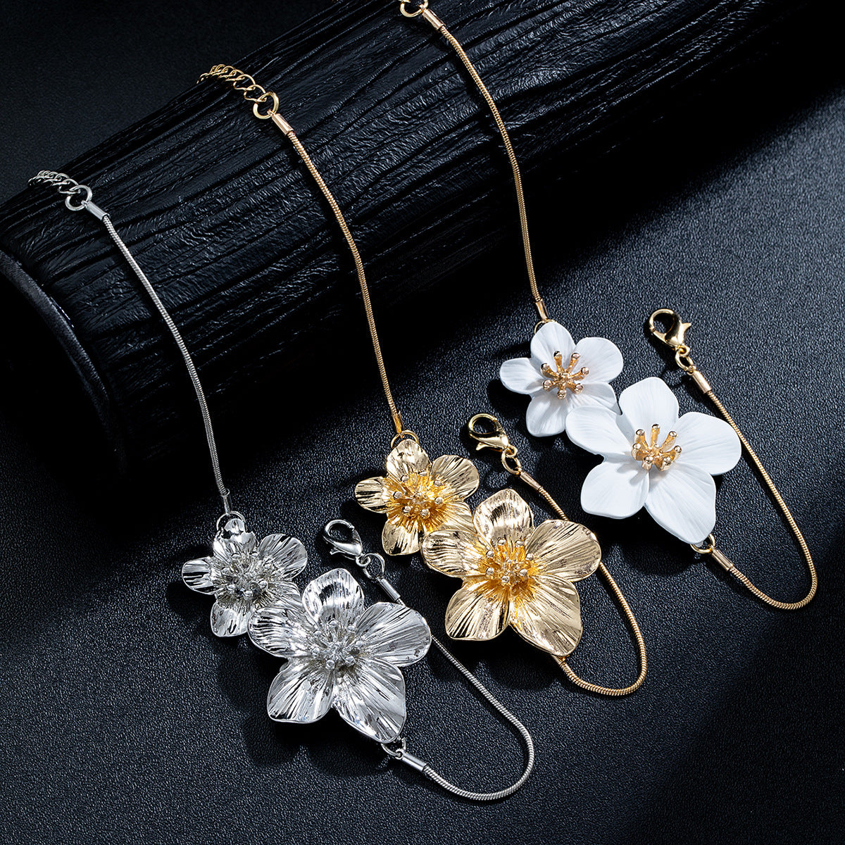 Wholesale Flower Metal Chain Adjustable Women's Anklet