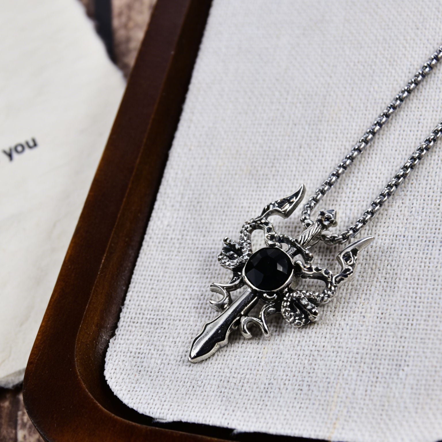 Wholesale Vintage Double Dragon Cross Pendant Necklace,  Trendy Zinc Alloy Jewelry Accessory for Layering