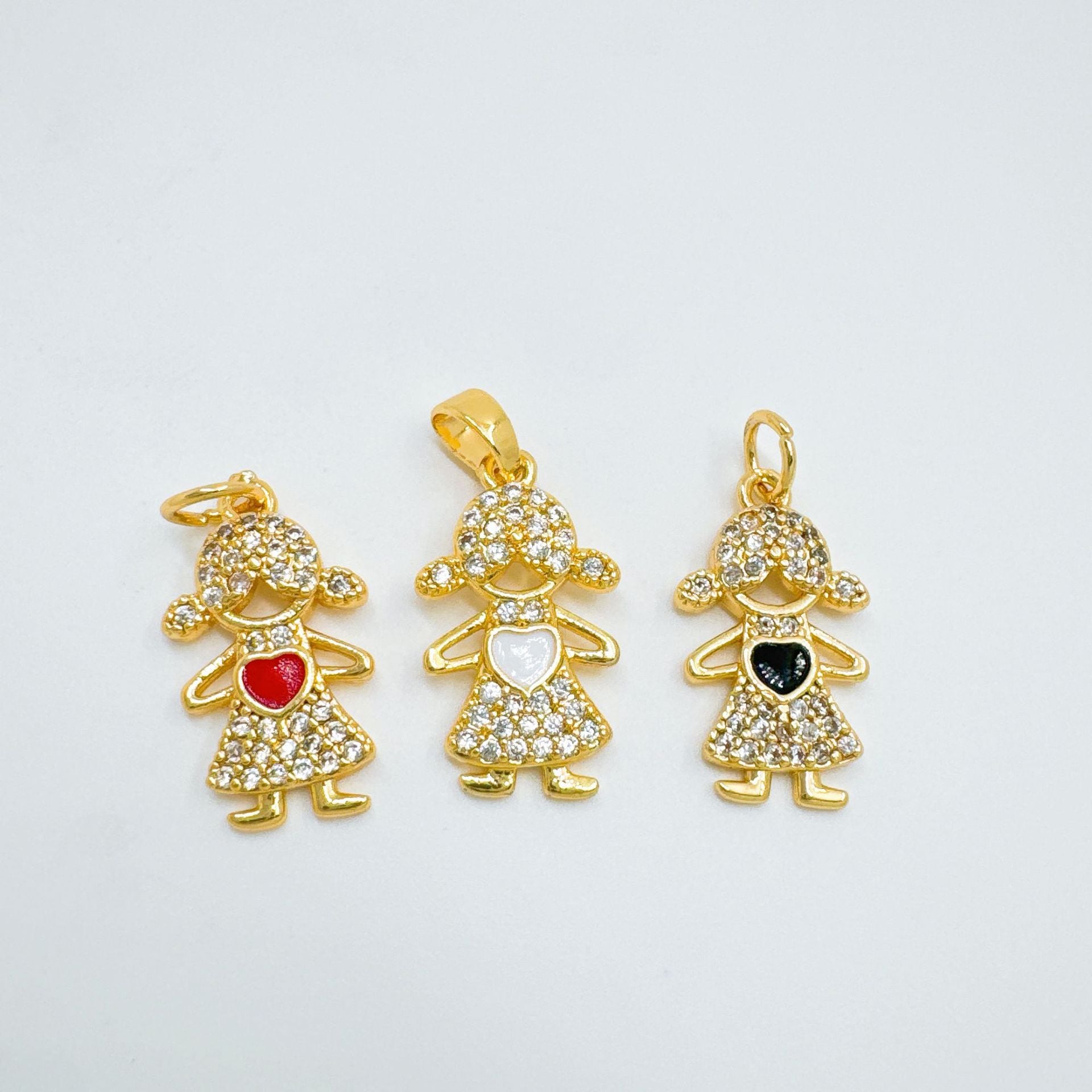 Wholesale Gold Plated Copper Pendant with Diamonds for Boys and Girls Boutique Jewelry Accessory