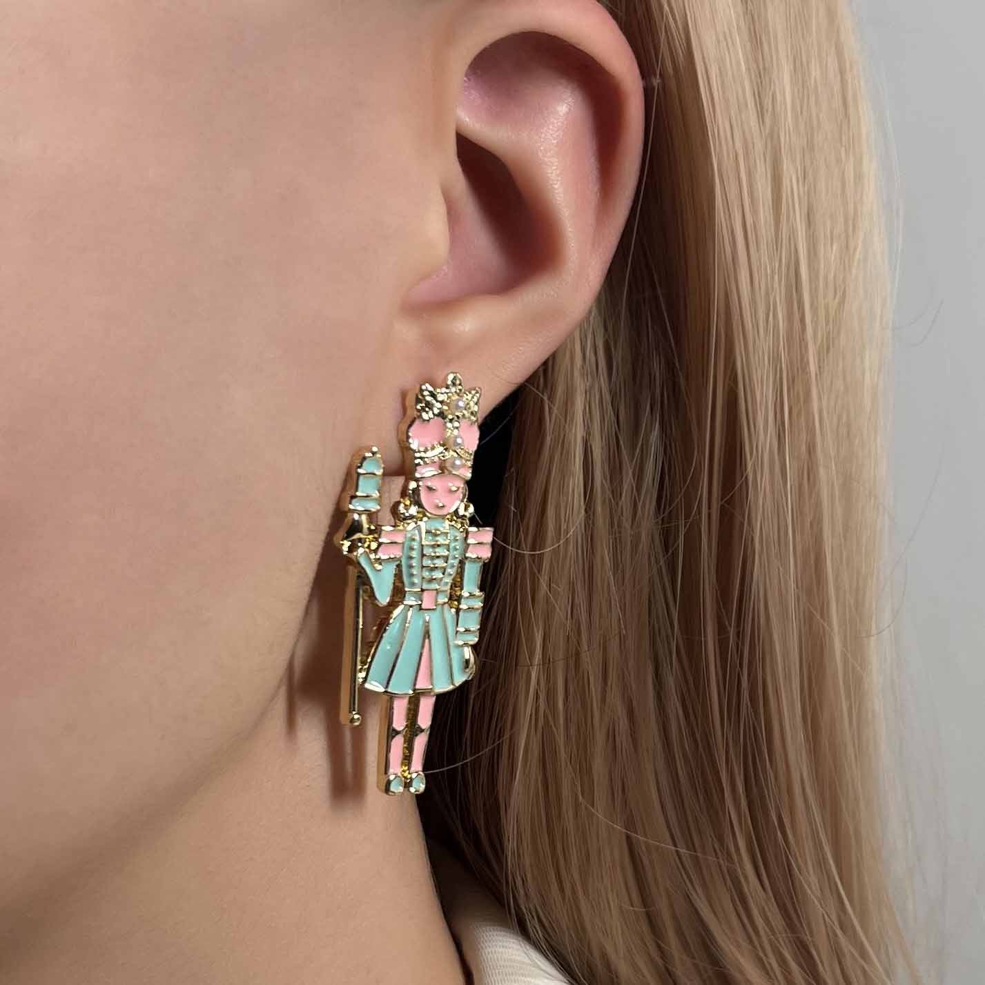 Wholesale Christmas inlaid zircon cartoon king and princess drop oil alloy earrings