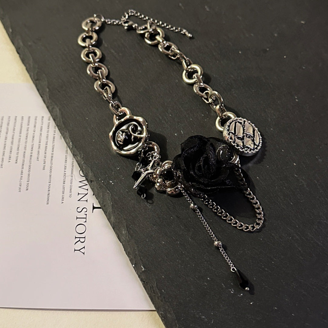 Wholesale  Button Lace Rose Stitching Flower Necklace