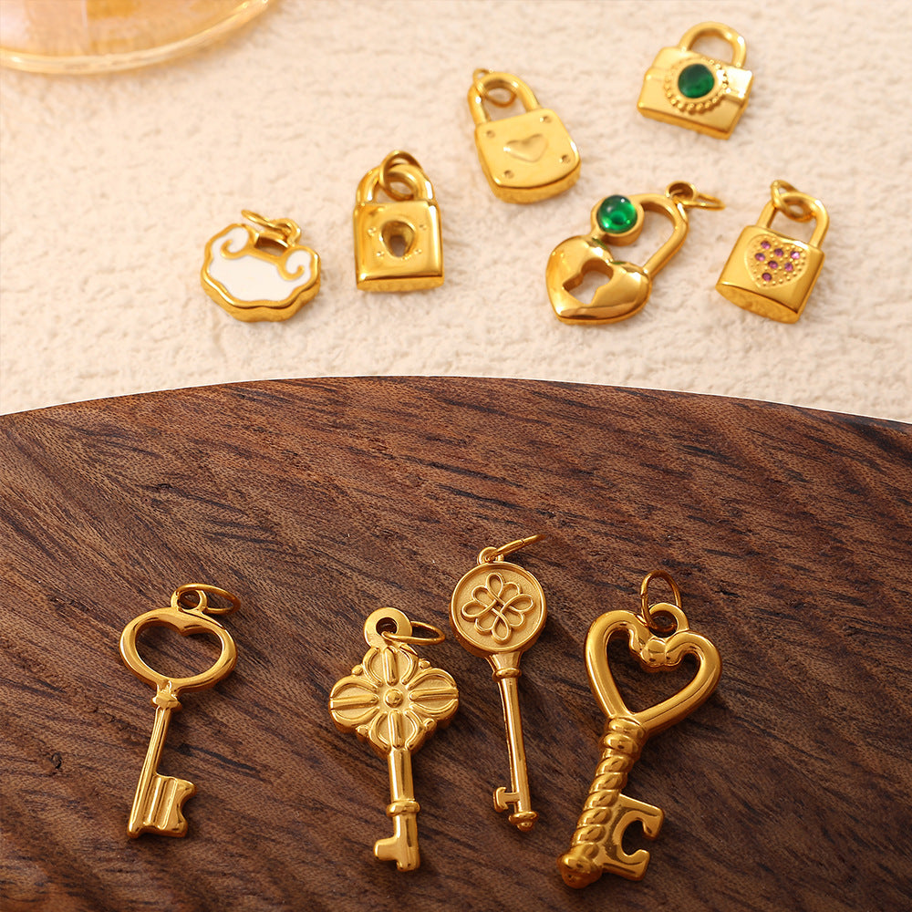 Wholesale Diamond-Encrusted Key Lock Stainless Steel Pendant Accessories