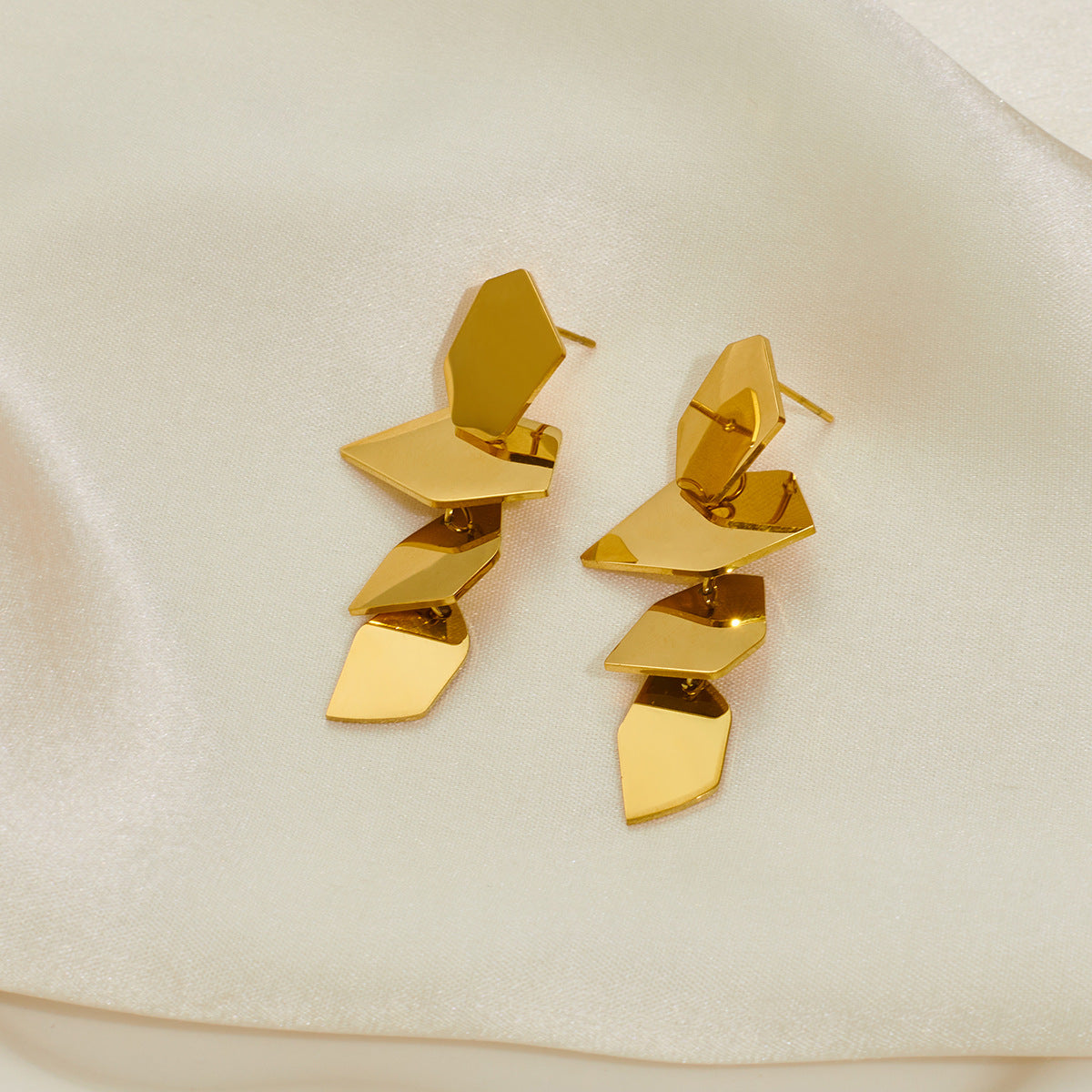 Wholesale Niche Exaggerated Geometric Irregular Titanium Steel Earrings ACC-ES-BangJie003