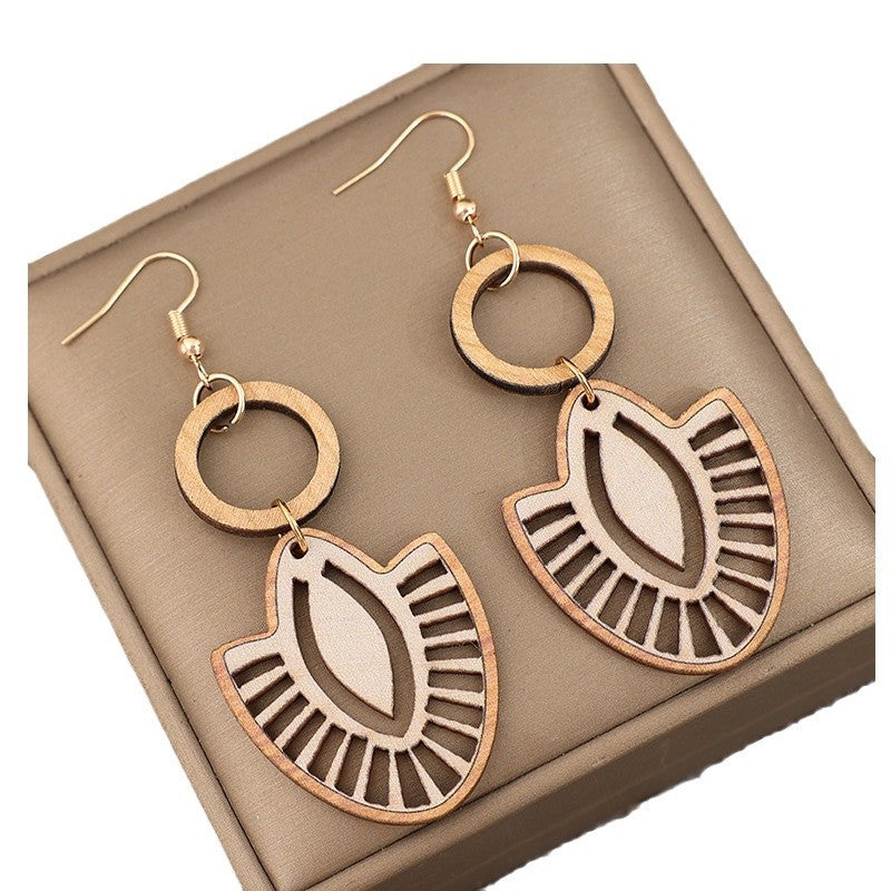Wholesale  Retro Cut Out Geometric ing Cut Out Circle Wooden Women' s Simple Earrings