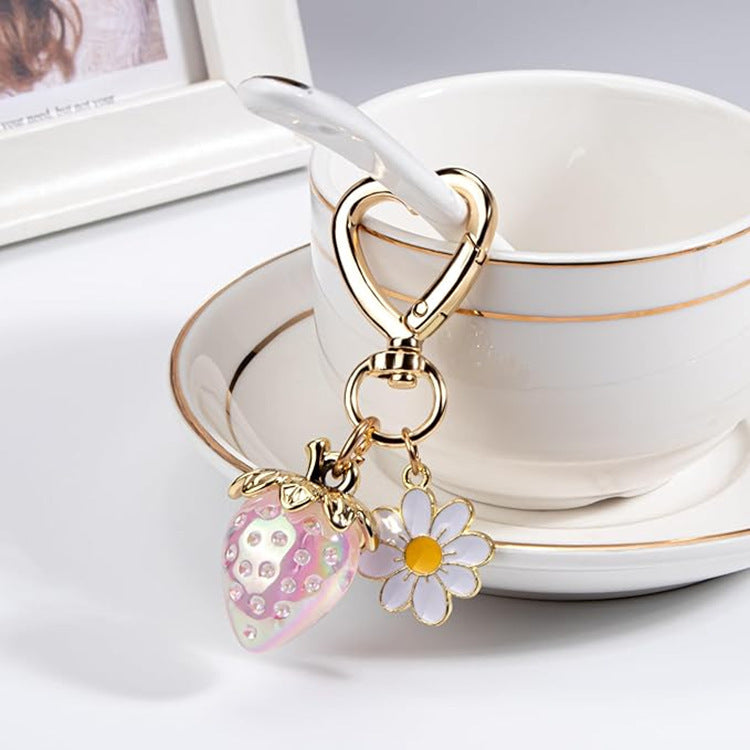 Wholesale Strawberry heart-shaped bag keychain