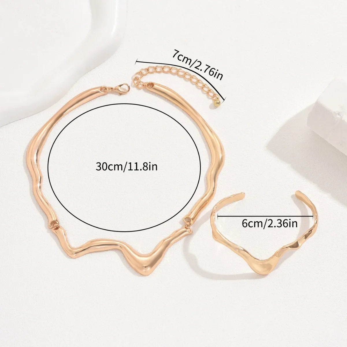 Wholesale  Liquid Molten Metal Twisted Design Necklace