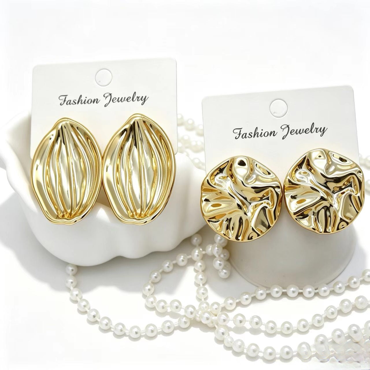 Wholesale Electroplated Acrylic Geometric Earrings Fashion Jewelry Accessory for Resale