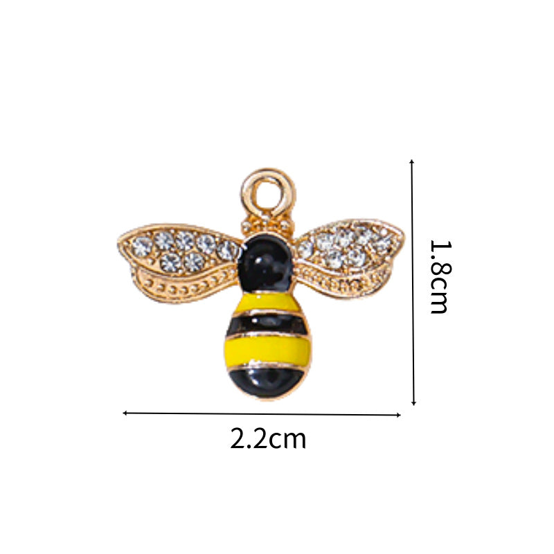 Wholesale 10pcs/pack  Alloy Oil Dripping Cartoon Bee Animal DIY Earrings Keychain Pendant Jewelry Accessories Bag Pendant