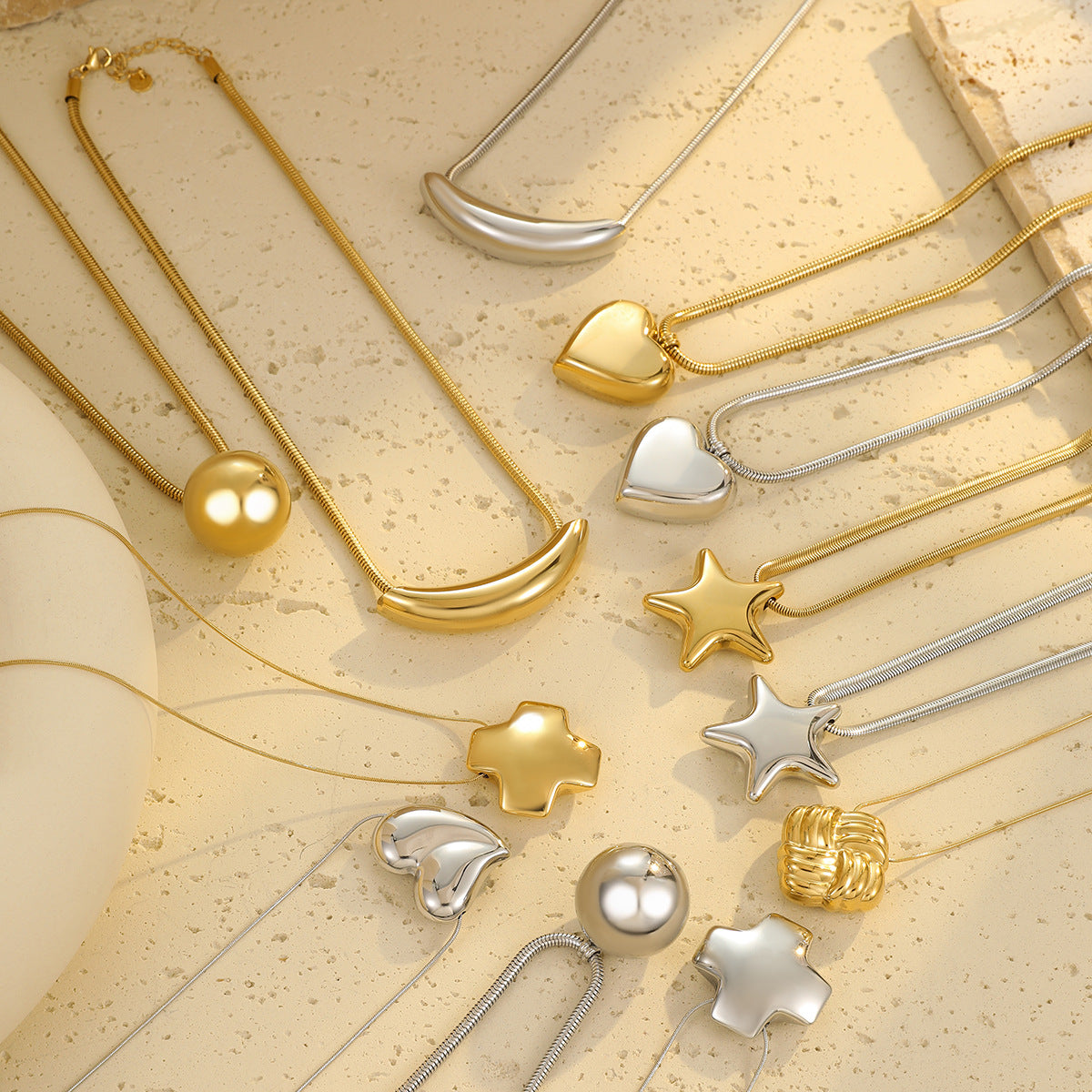 Wholesale Stainless steel simple love snake bone necklace