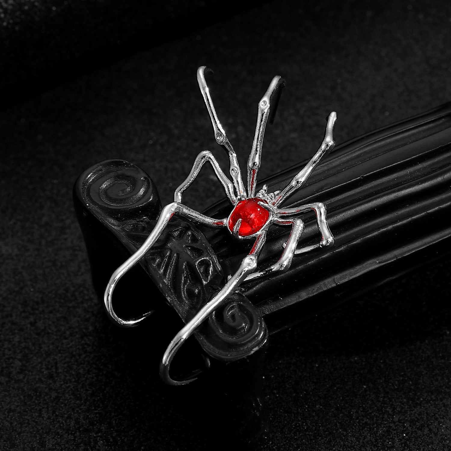 Wholesale Chic  Ear Clip Dark Style  Jewelry Accessory