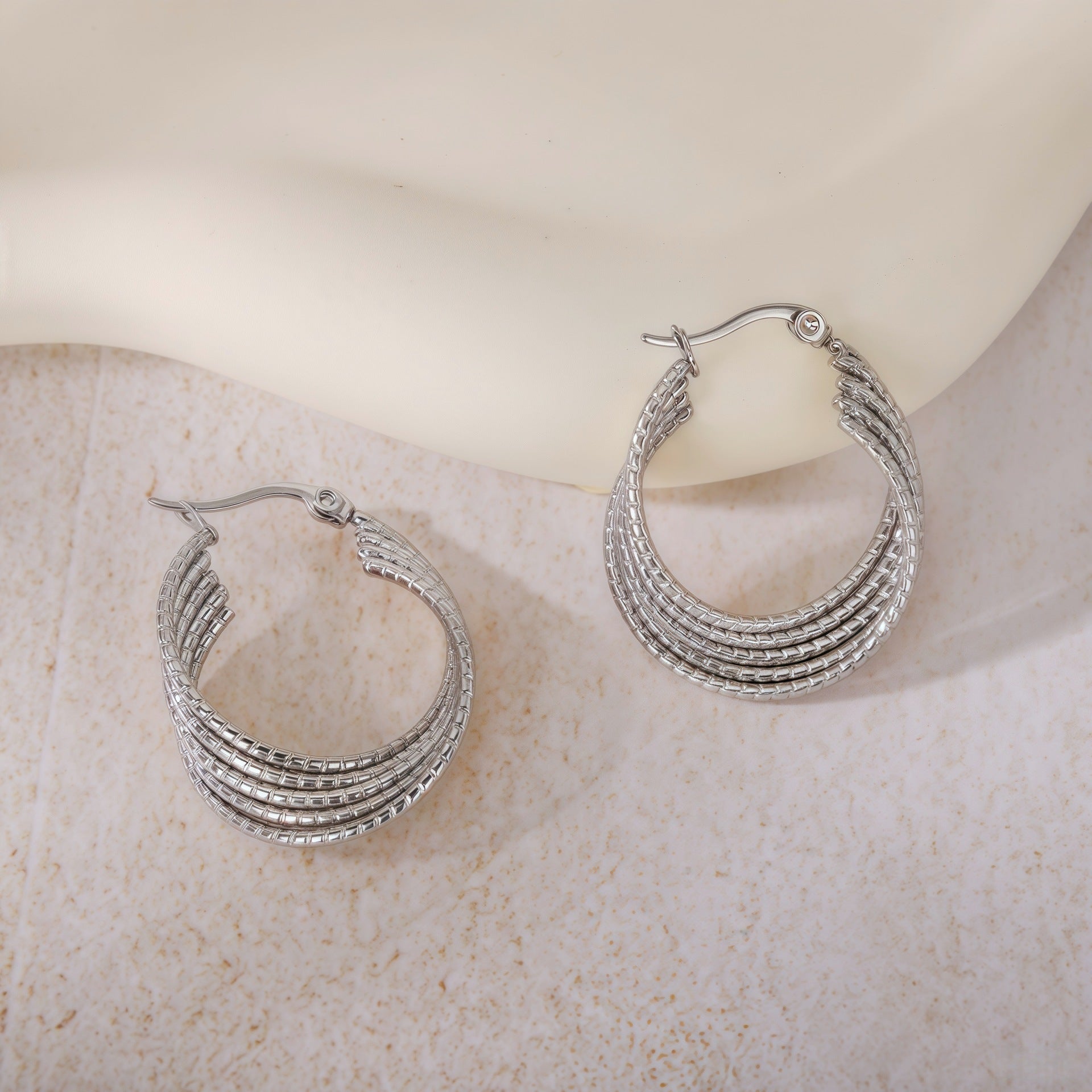 Wholesale titanium steel  non-fading earrings