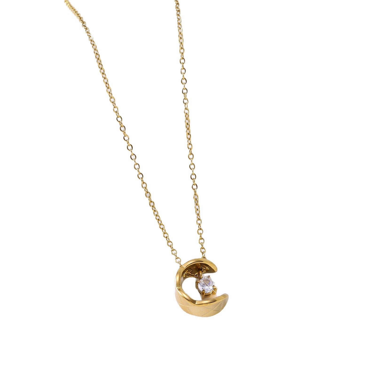 Wholesale Chic Heart Pendant Necklace For Women Gold Plated Titanium Steel Collarbone Chain Minimalist Design Fashion Accessory Gift