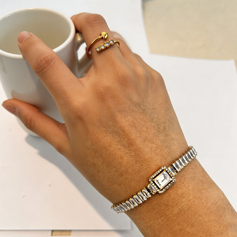 dxx-img:a69a53a8c69bb411aef78a04f1e91628