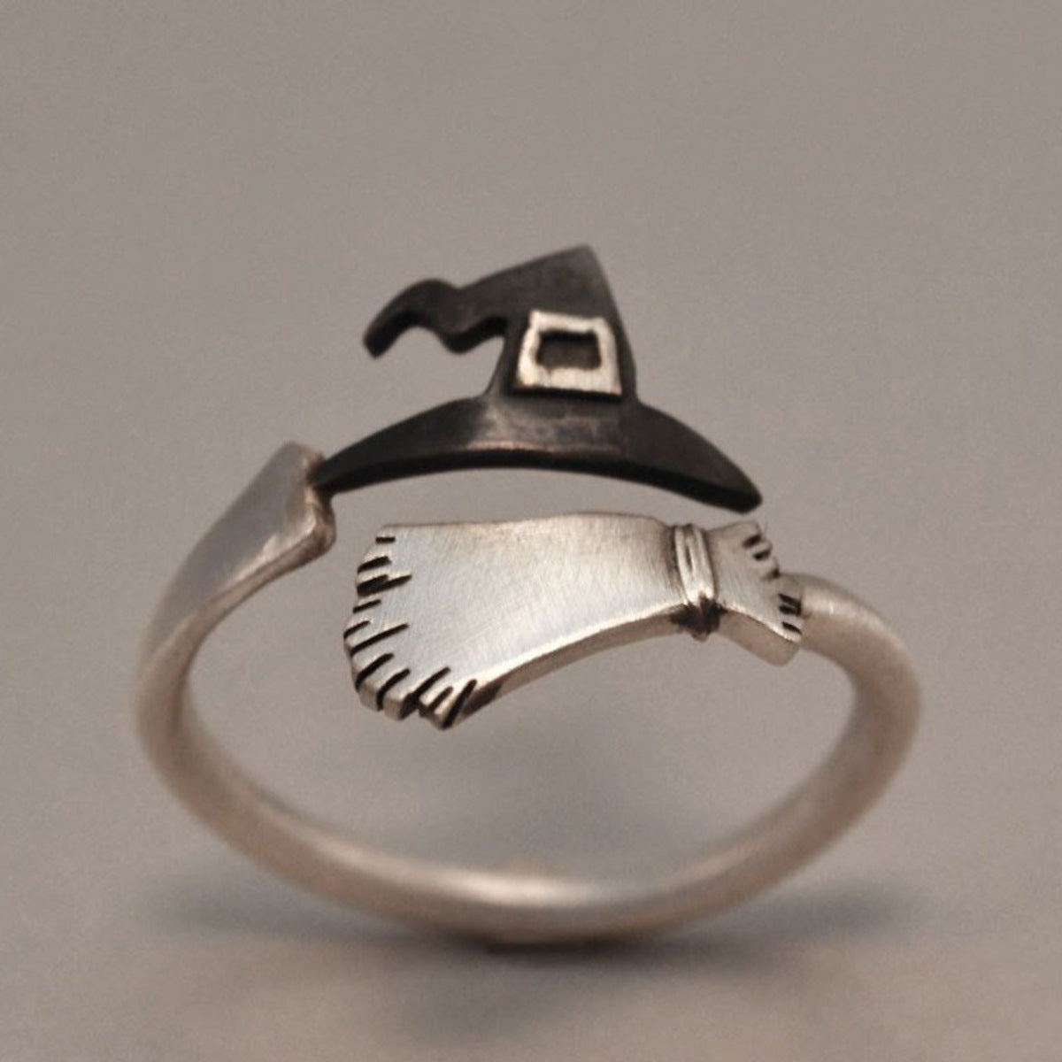 Wholesale Geometric Witch Hat Broom  Adjustable Ring