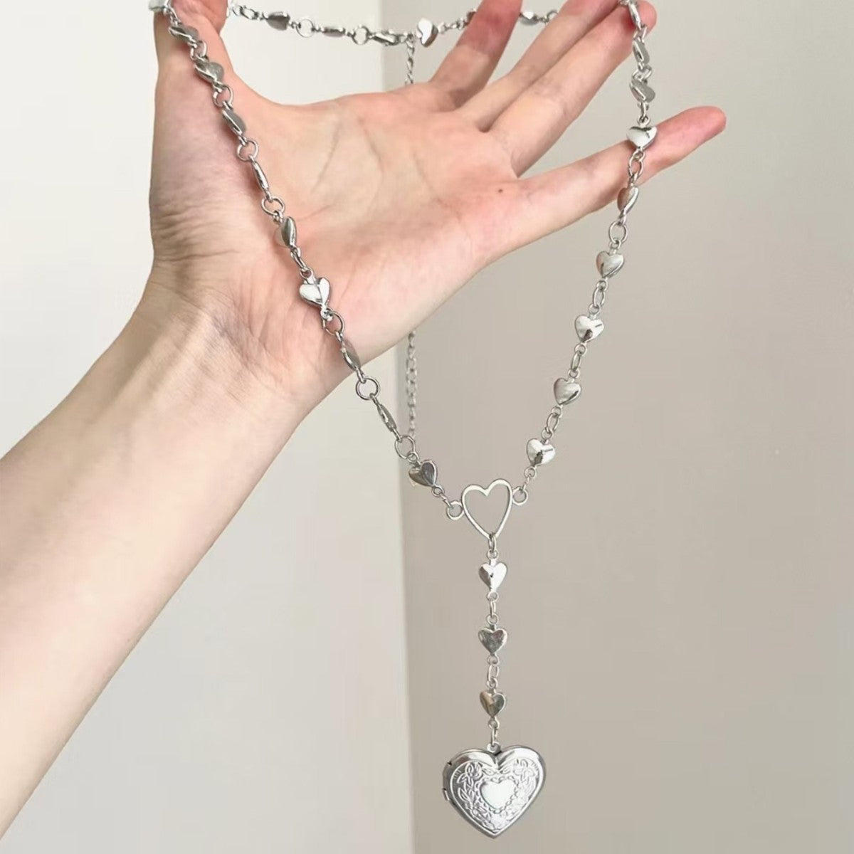 Wholesale heart tassel necklace