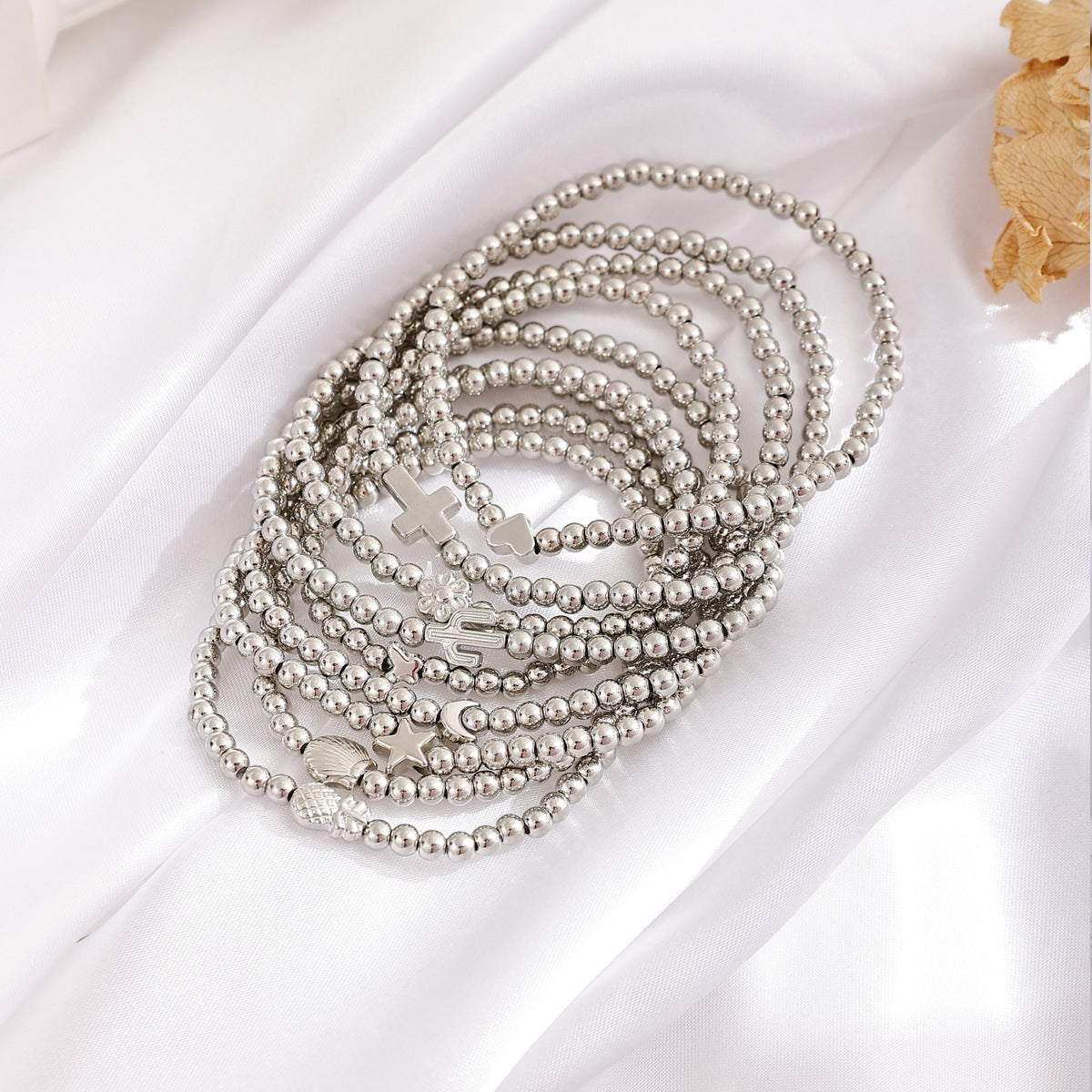 Wholesale Zinc Alloy Electroplated Beaded Cross Heart Bracelet Unisex Fashion Accessory Gift