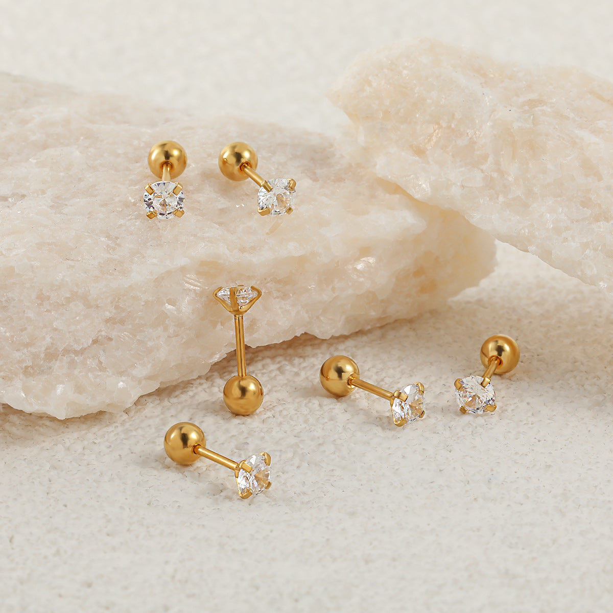 Wholesale diamond-embedded four-claw single diamond ear bone  titanium steel earrings