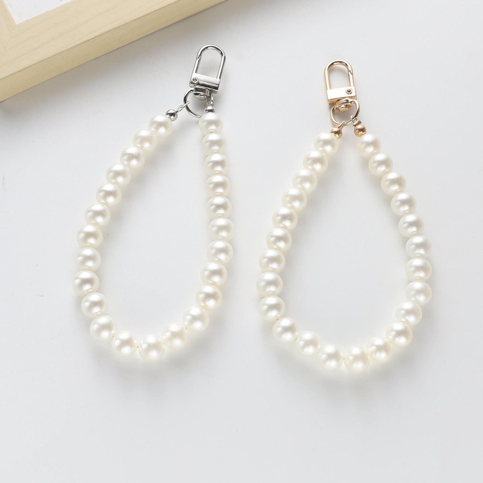 Wholesale Pearl Chain Keychain