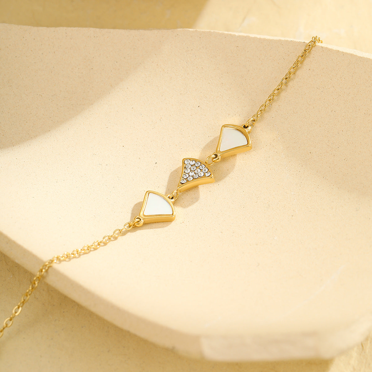 Wholesale Stainless Steel  Baibei ginkgo leaf love exquisite simple anklet
