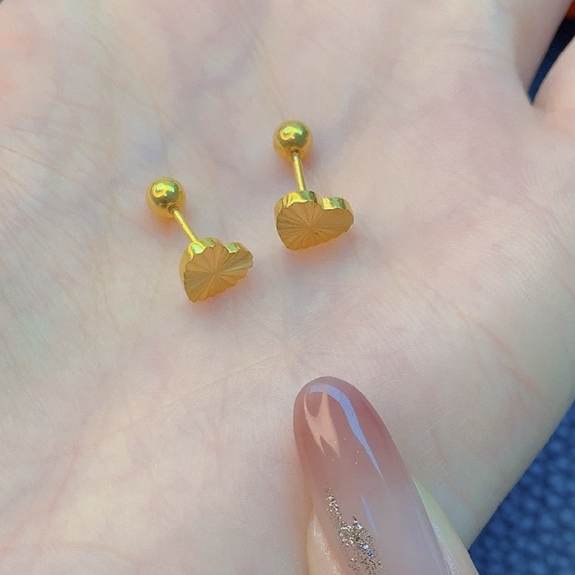 Wholesale Heart-Shaped Mirror-Finish Titanium Steel Earrings