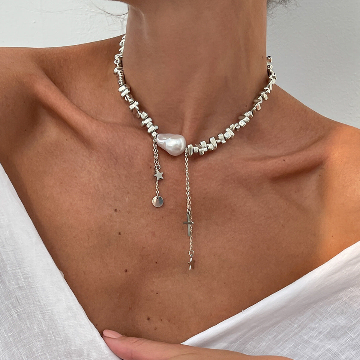 Wholesale Electroplated Iron Star-Shaped Pendant Necklace - Boutique Resale Fashion Accessory