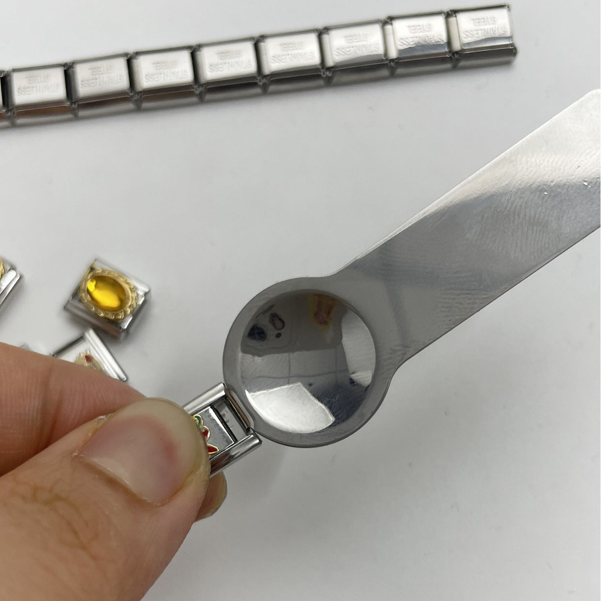 Pulsera de encanto italiano al por mayor de 9 mm Supulación de bricolaje SERIE DEL CORAZÓN DE CORAZÓN DE ACERDAD DE ACERDAD