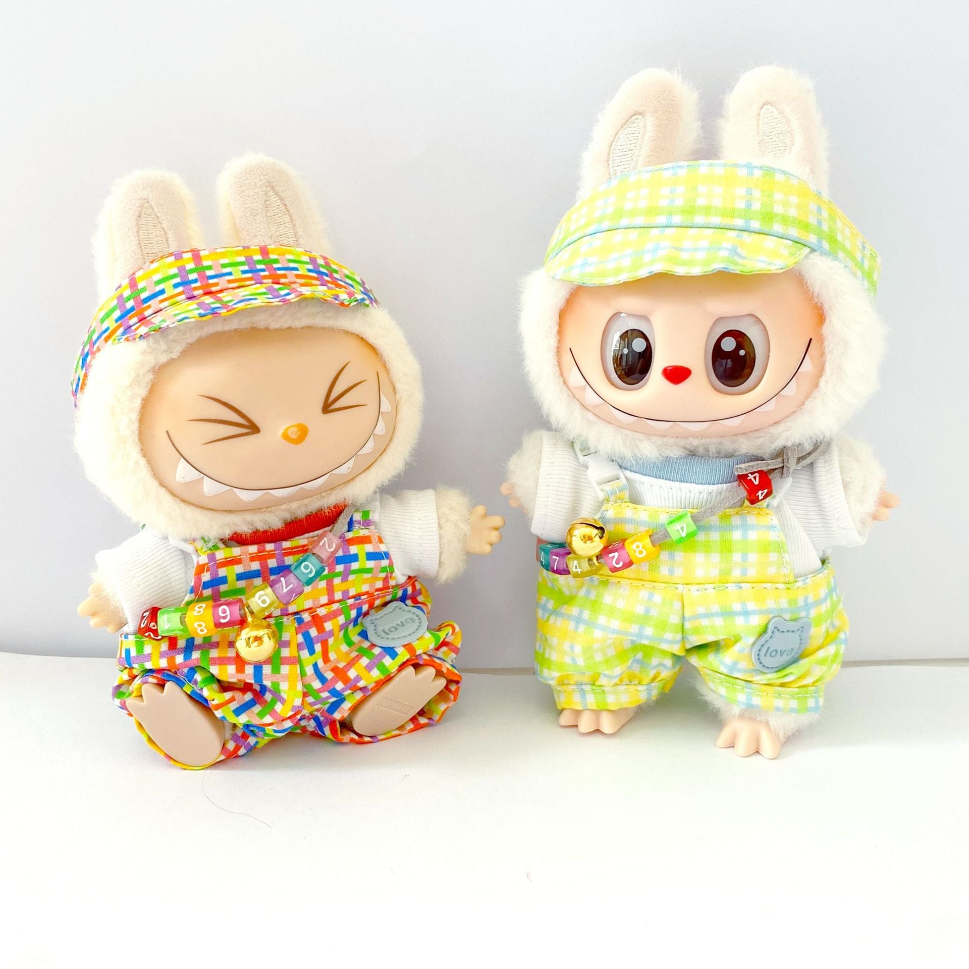 Wholesale Cute cartoon doll clothing toys