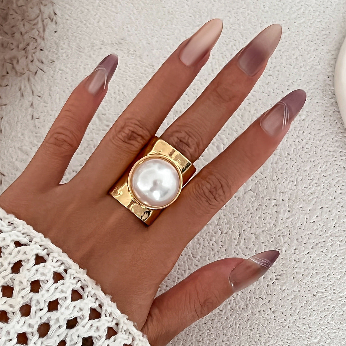 Wholesale Chic Geometric Pearl Statement Ring For Women Gold Tone Alloy Gift Boutique Resale