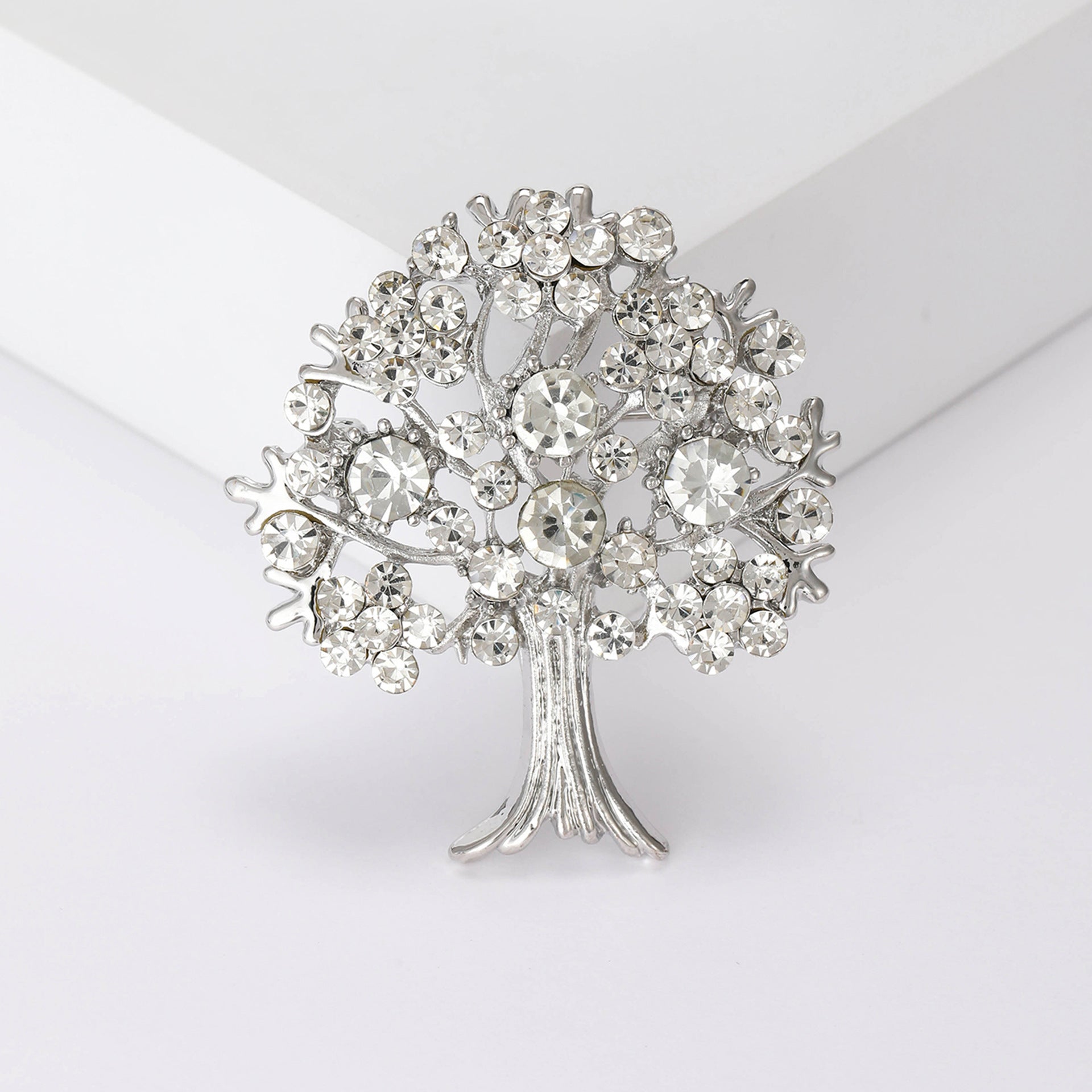 Wholesale Chic Tree Of Life Brooch Pin Alloy Rhinestone Red Women S Fashion Accessory Party Gift Resale