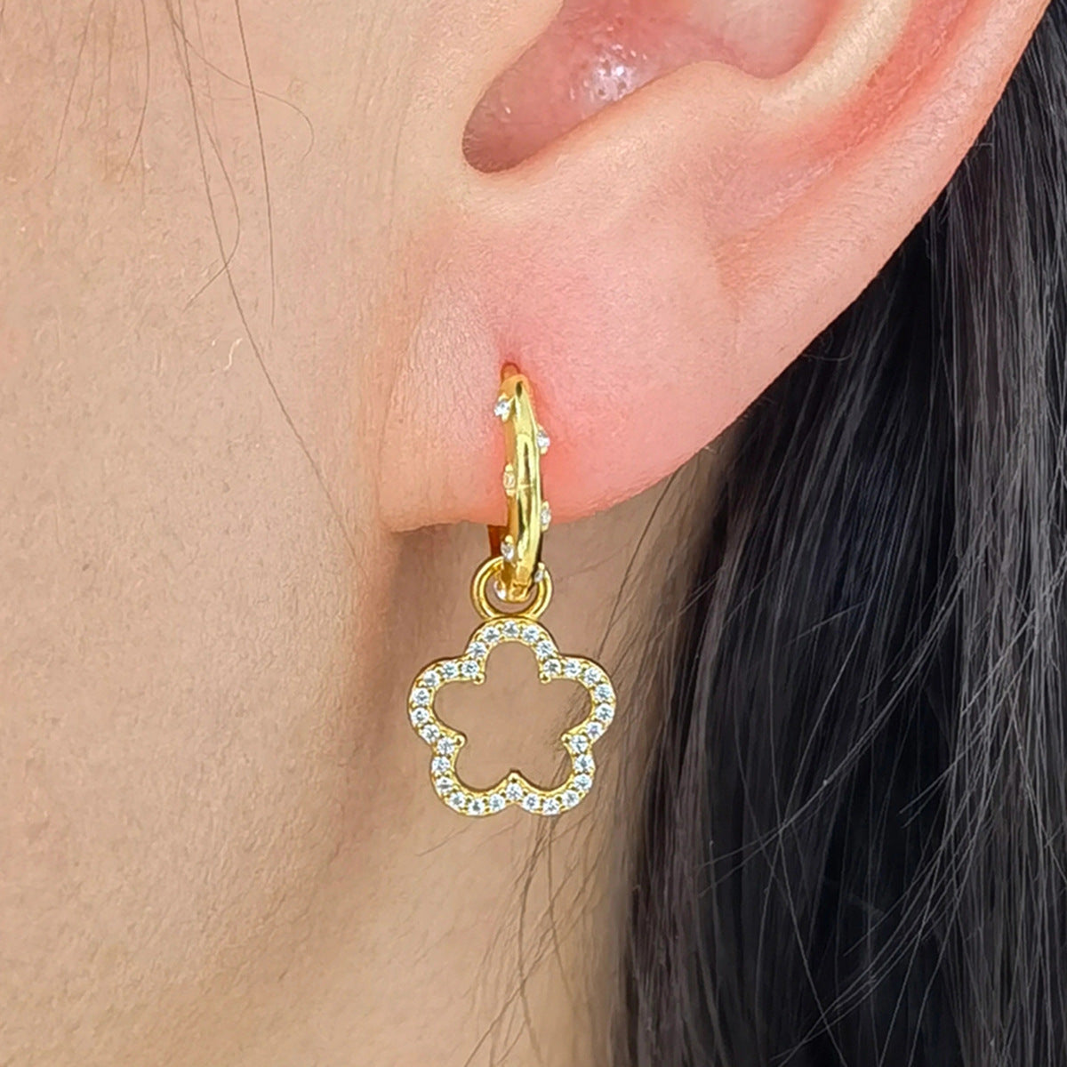 Wholesale S925 Sterling Silver Micro Inlaid Zircon Flower Earrings ACC-ES-JingXu005