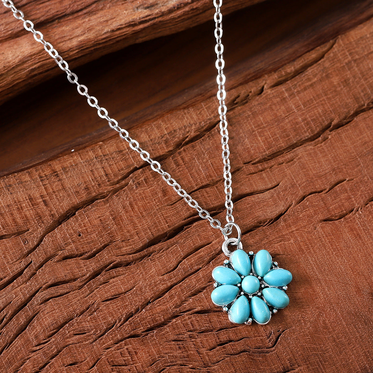 Wholesale  Bohemian Inlaid Turquoise Flower Necklace