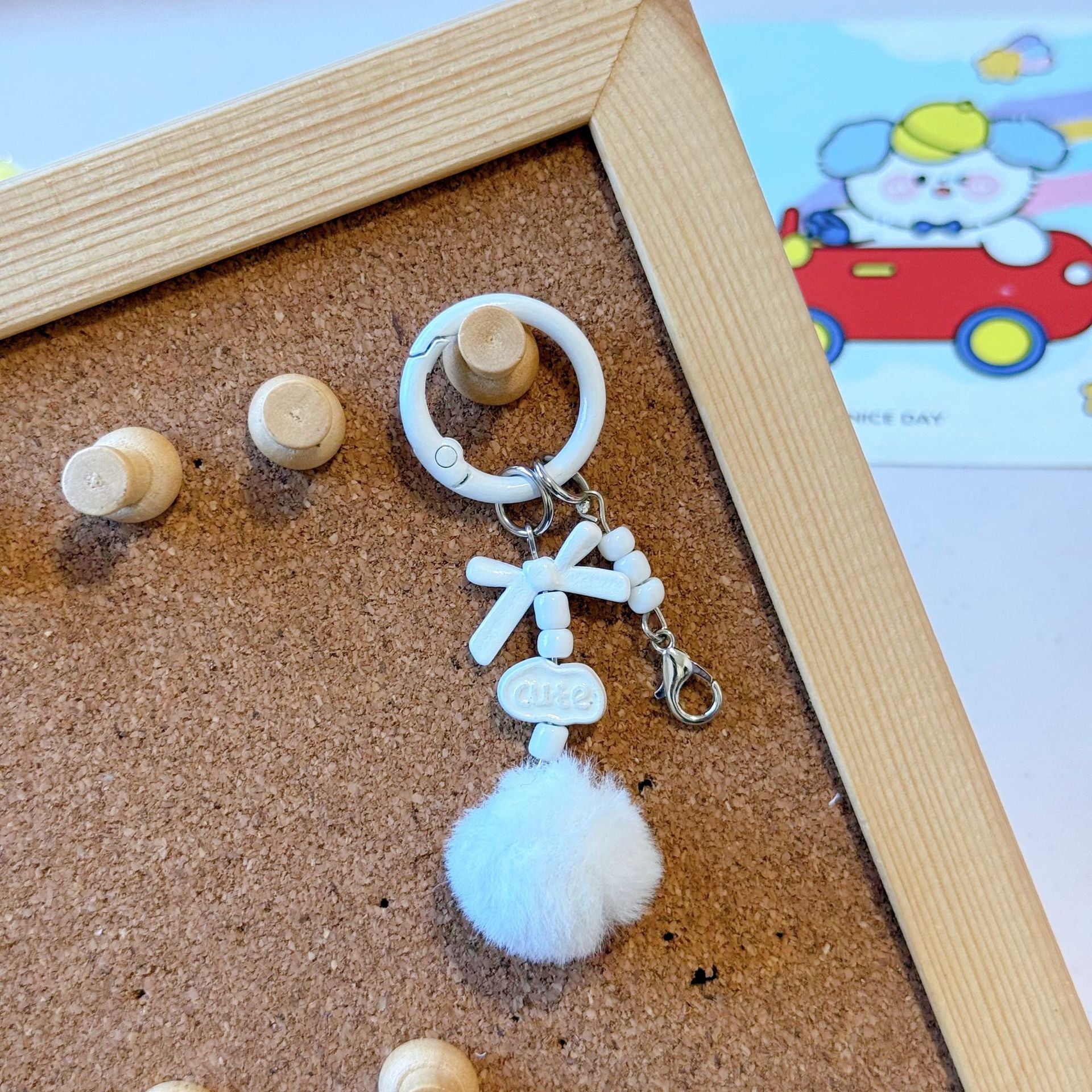 Wholesale Stylish DIY Cute Keychain Craft Kit Metal Lobster Clasps Beads Pom Poms Bows For Bag Charm Car Key Accessory Boutique Resale