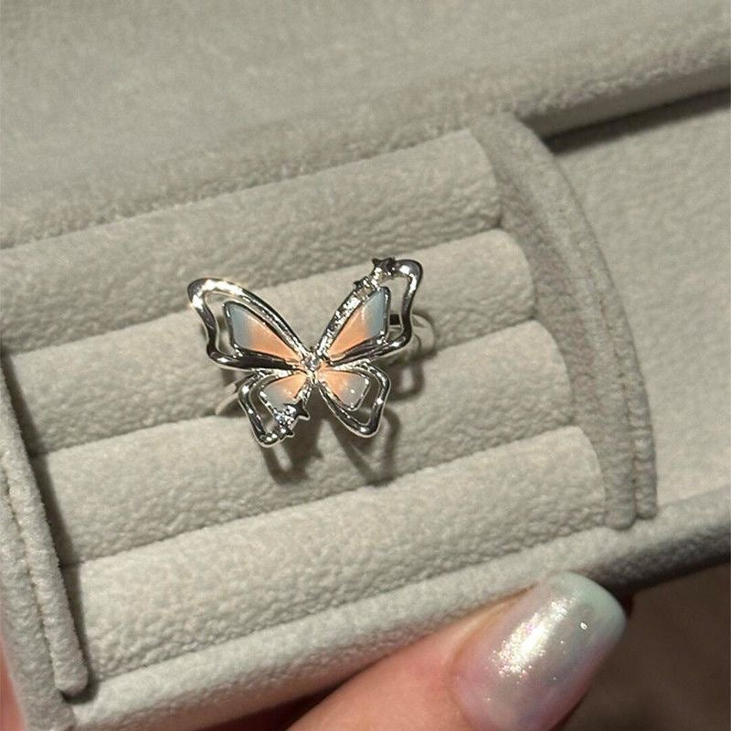 Wholesale Hollow Gradient Butterfly Ring Trendy Women' s Jewelry Accessory Gift