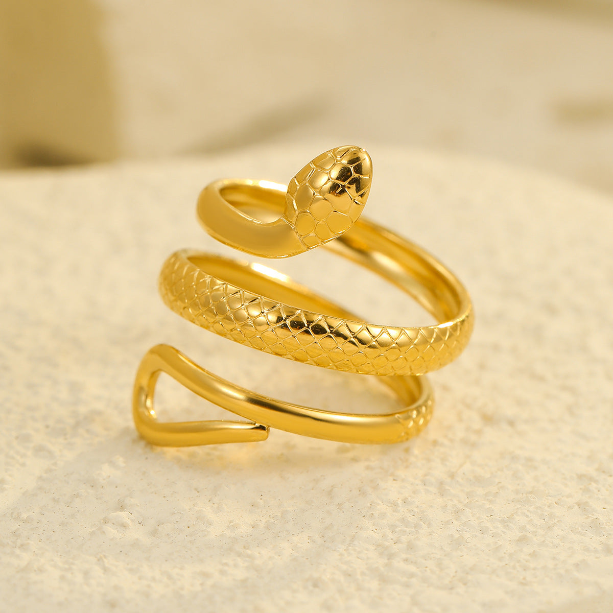 Wholesale  Stainless Steel Golden Snake-Shaped Plating 18K Ring