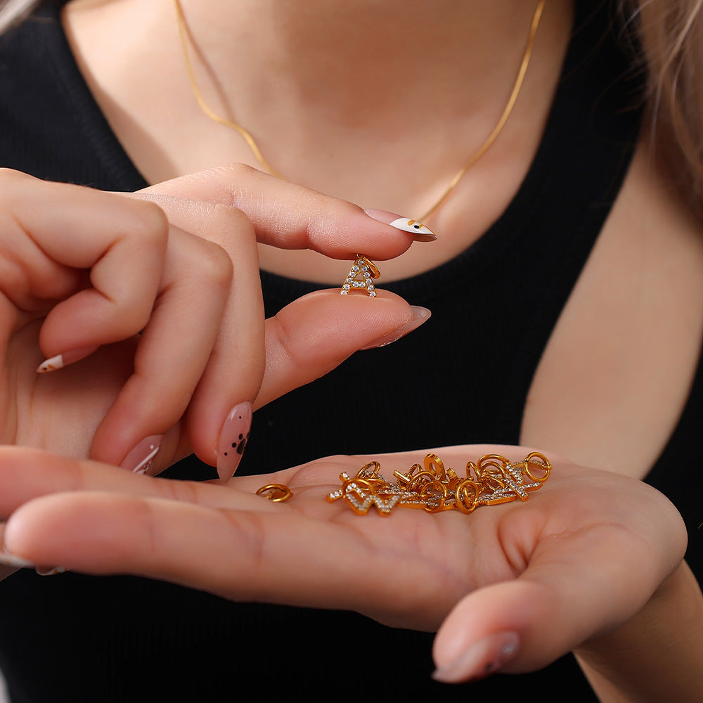 Wholesale Diamond-Encrusted 26 English Letter Charms for Jewelry