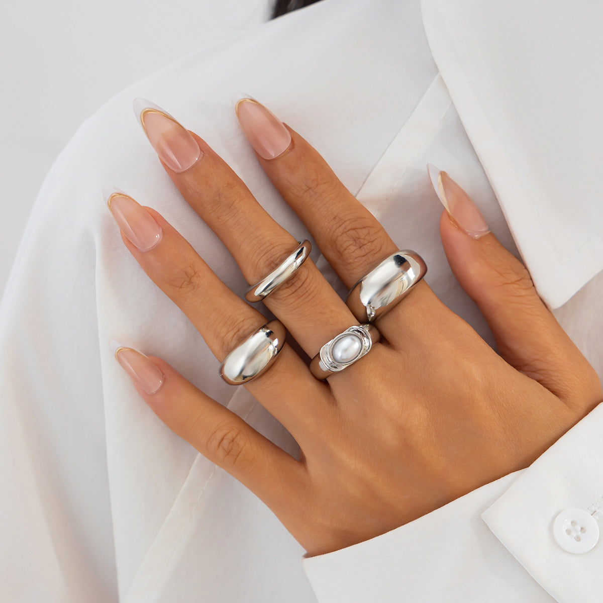 Wholesale Inlaid smooth irregular alloy ring set