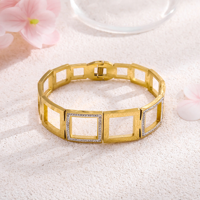 Wholesale Light Luxury Niche 18k Diamond Bracelet ACC-BT-Liyan006
