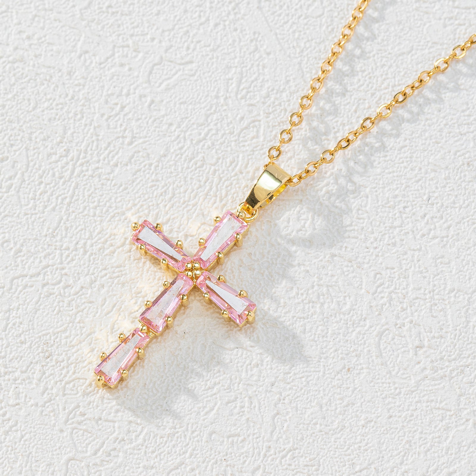 Wholesale Crystal Cross Pendant Necklace Chic Collarbone Chain Gift And Boutique Resale Jewelry Accessory