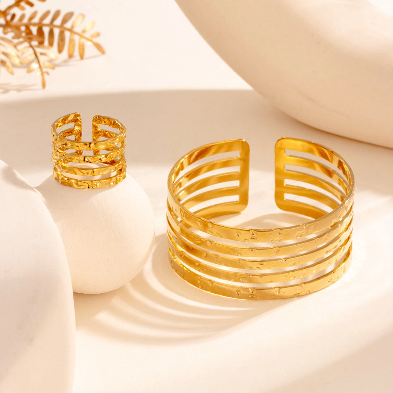 Wholesale Titanium Steel line pleated metal personality  opening adjustable bracelet