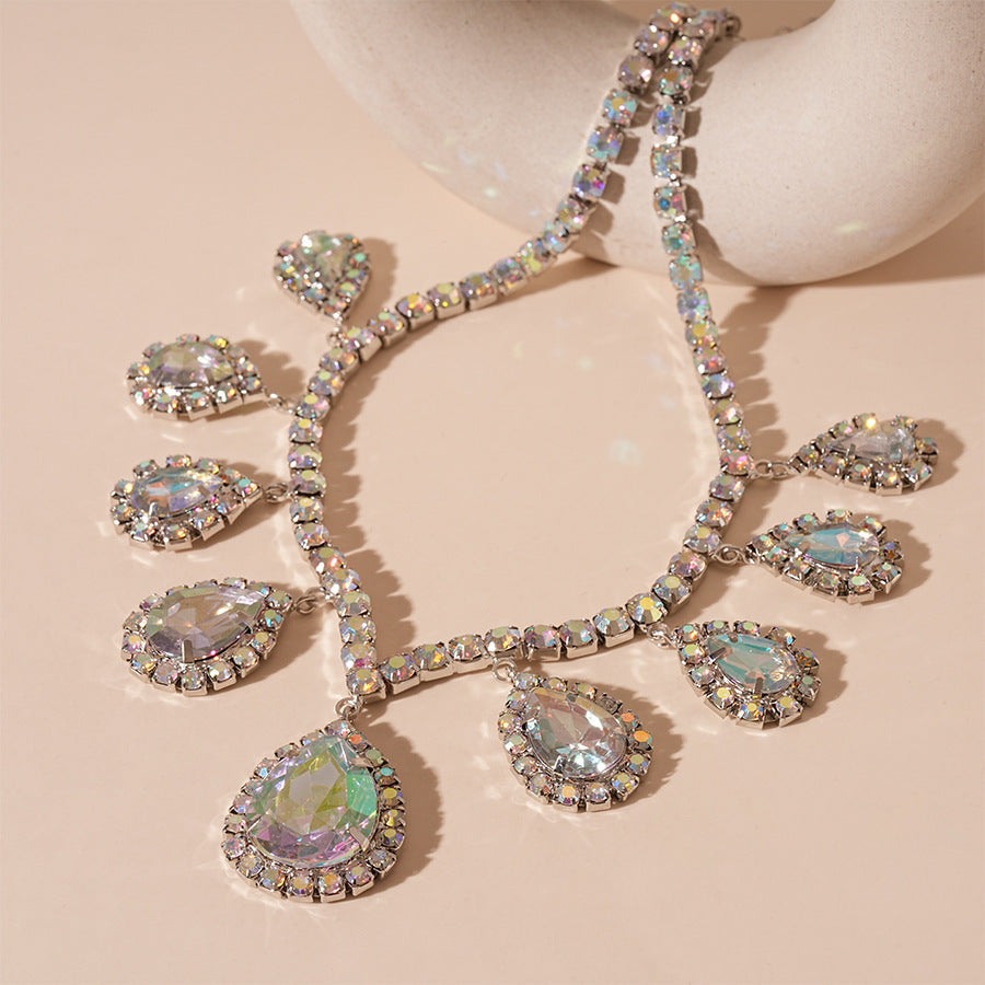 Wholesale  Light Luxury Diamond-encrusted Water Drops Geometric Collarbone Necklace