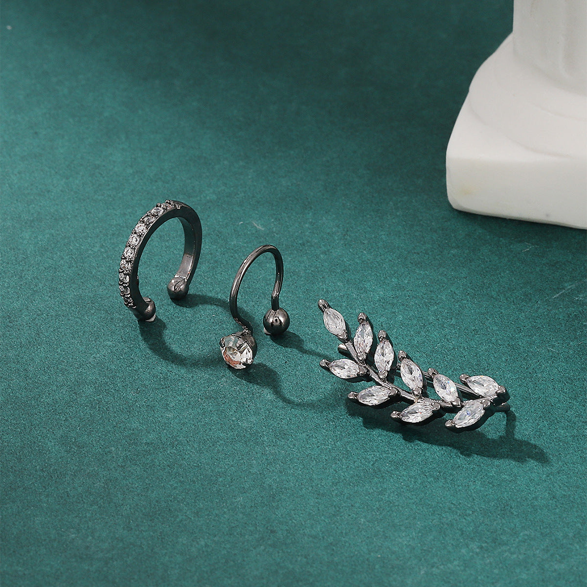 Wholesale Zircon Leaf Ear Cuff Ear Clip Set