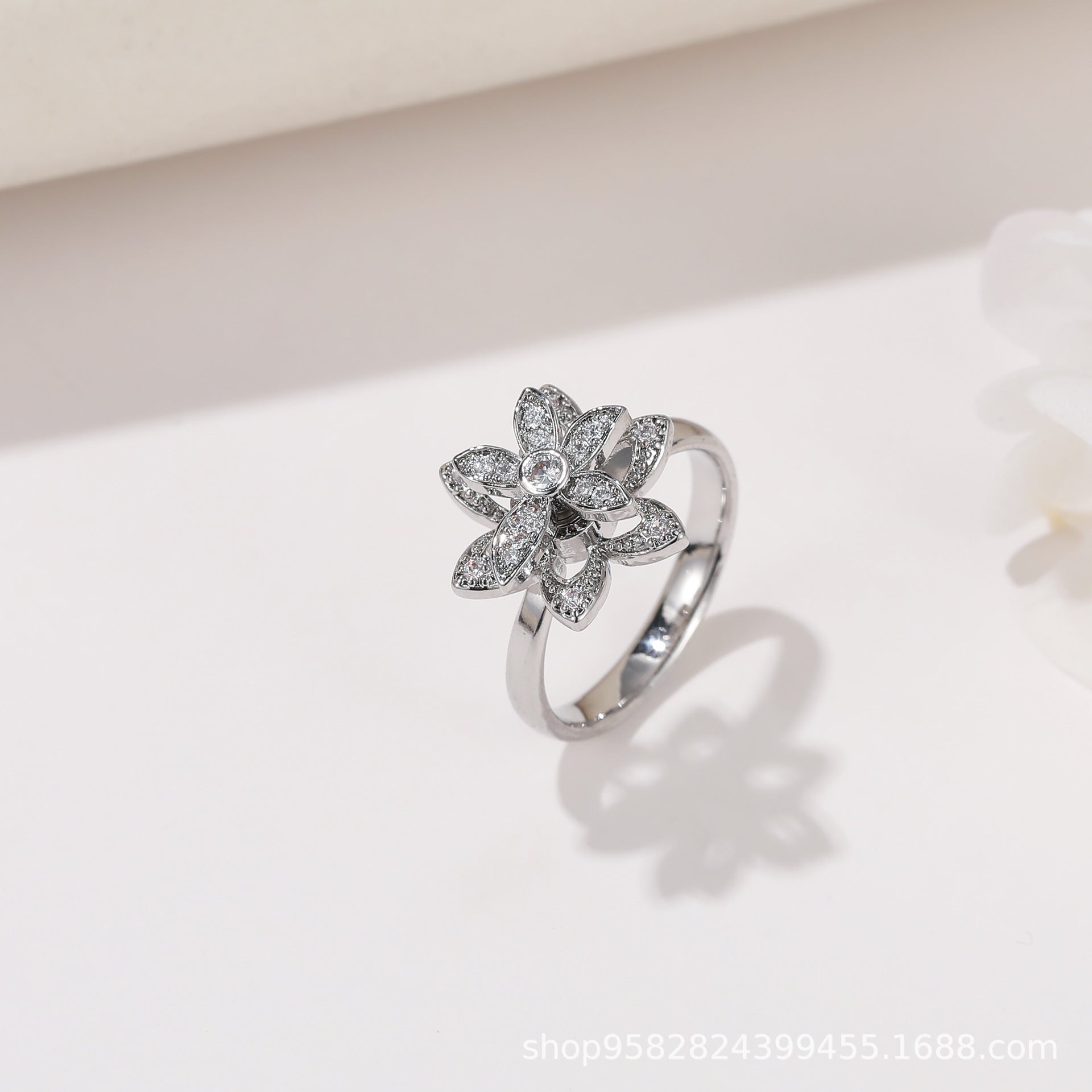 Wholesale 360° Rotating Double-Layer Flower Ring Gold Plated Zircon Fashion Accessory Boutique Gift